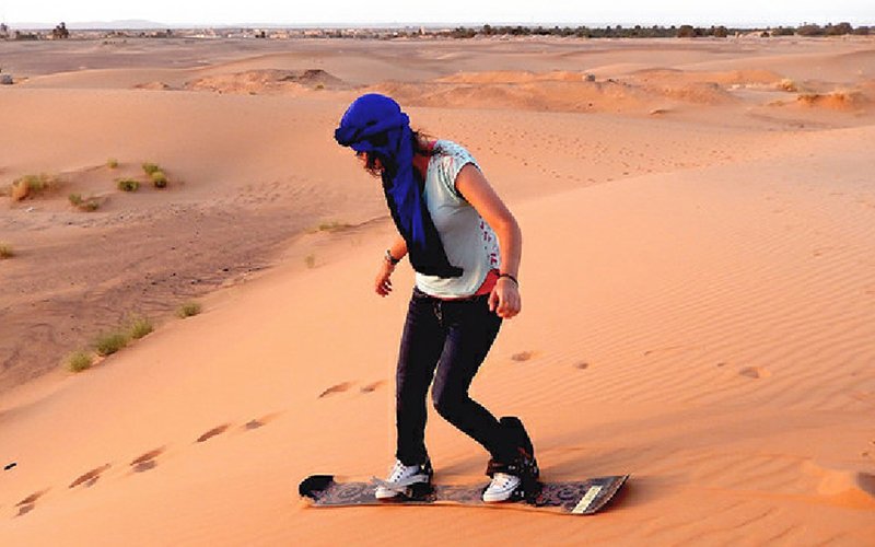 Sandboarding Dune